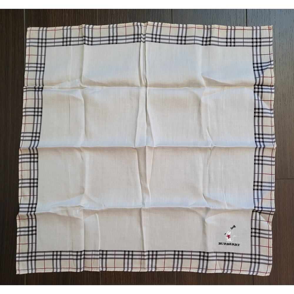 Burberry 2008 Collector Never used Vintage Cream Black Handkerchief